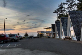 Отель Alpine Chalets at Otter Rock  Оттер Рок